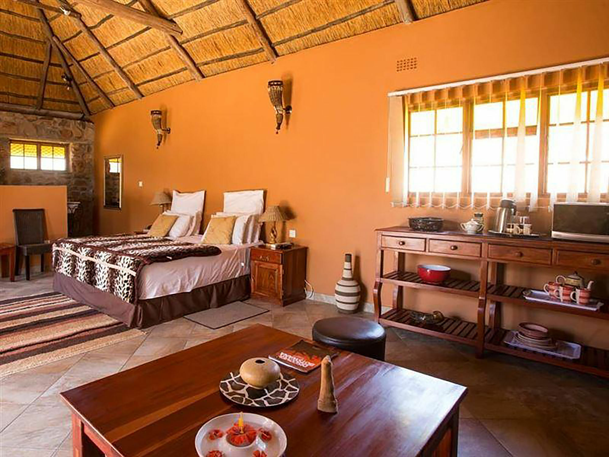 A New Earth Guest Lodge ฟรานซิสทาวน์ ภายนอก รูปภาพ