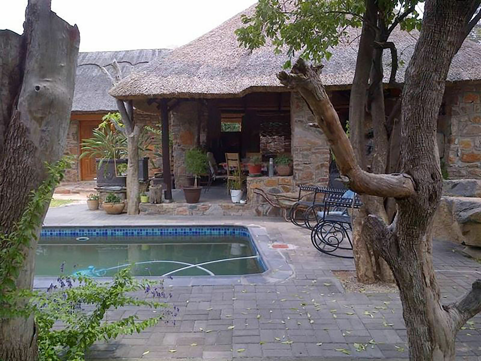 A New Earth Guest Lodge ฟรานซิสทาวน์ ภายนอก รูปภาพ