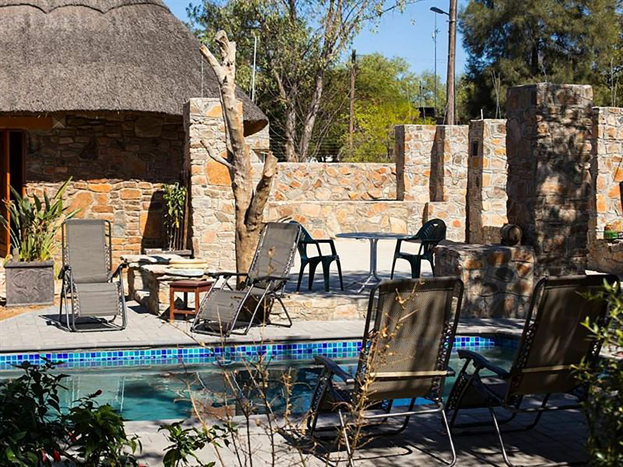 A New Earth Guest Lodge ฟรานซิสทาวน์ ภายนอก รูปภาพ