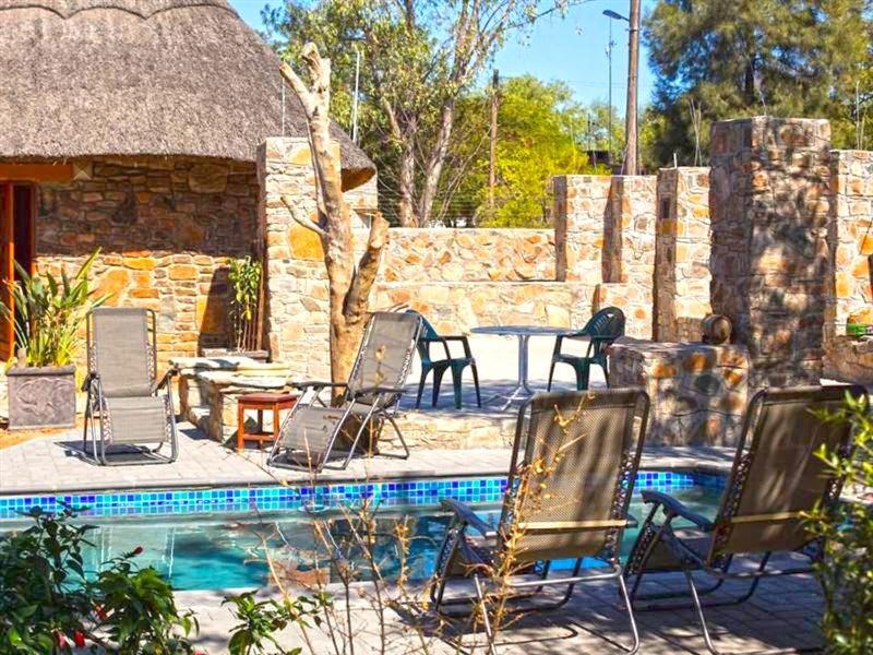 A New Earth Guest Lodge ฟรานซิสทาวน์ ภายนอก รูปภาพ